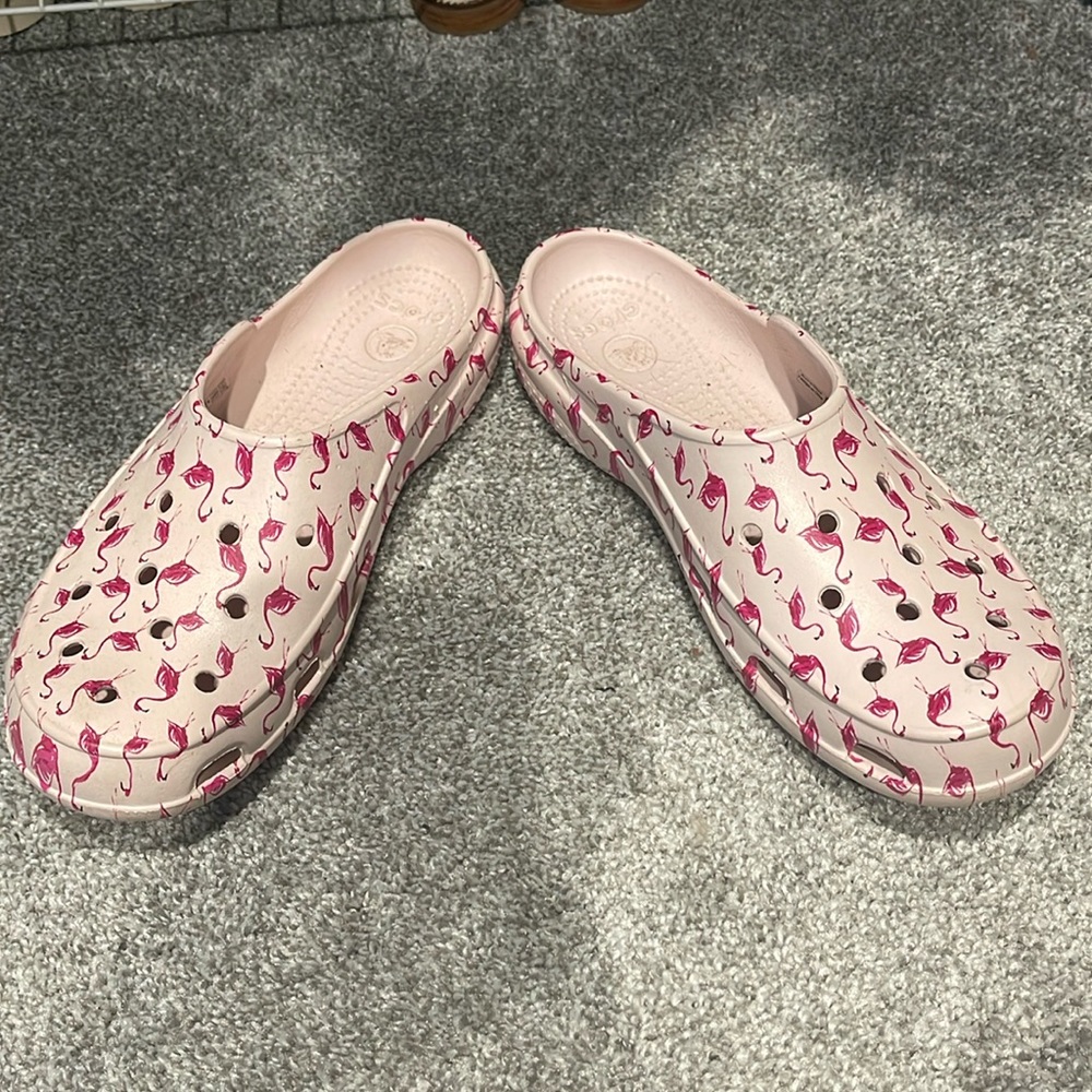 Flamingo crocs